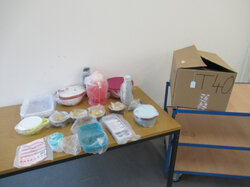  Tupperware_040__Mindestgebot_80_Euro_01.JPG
