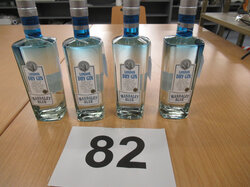 Nr._082__4_Flaschen_London_Dry_Gin__Mindestgebot_25_Euro.JPG