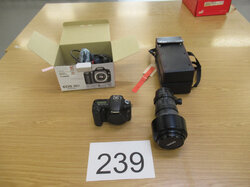 Nr._239_1_Kamera_Canon_IOS_Objektiv_Sigma_gebraucht_Mindestgebot_50_Euro.JPG