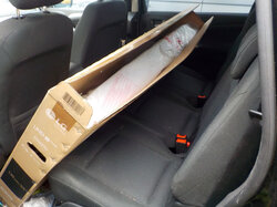  Nr._049_6_Ford_S_Max_mit_TV_Gerät_Mindestgebot_400_Euro.JPG