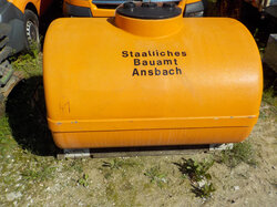  Nr._41_1_Wasserfass_1250_Liter_Mindestgebot_70_Euro.JPG